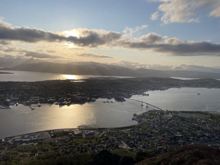 [Day 2] Getting to know Tromsø and preparing for the trip