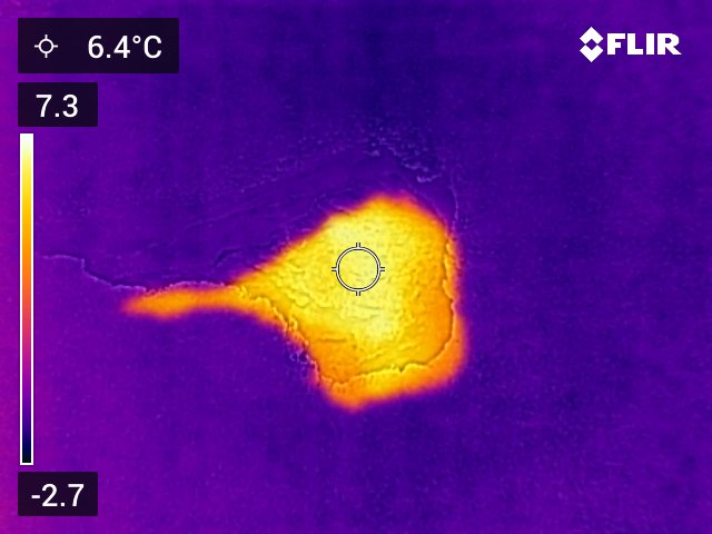 Taking pictures with a thermal imaging camera